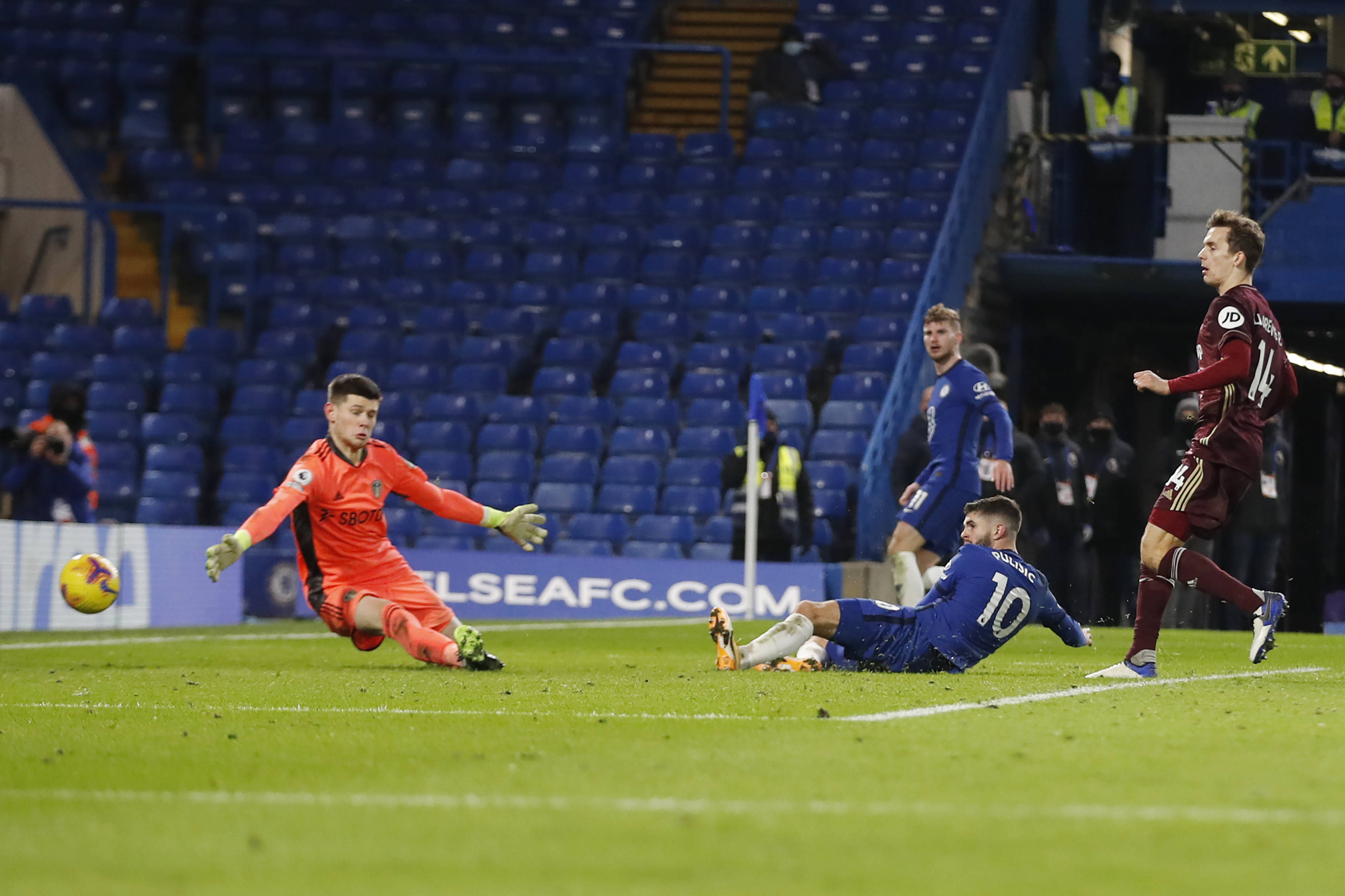 展充满期待 展充满期待